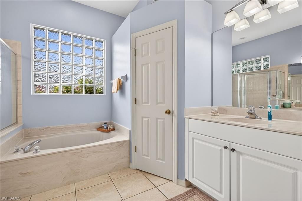 816 Palmetto Ave , Lehigh Acres, FL 33972 Photo