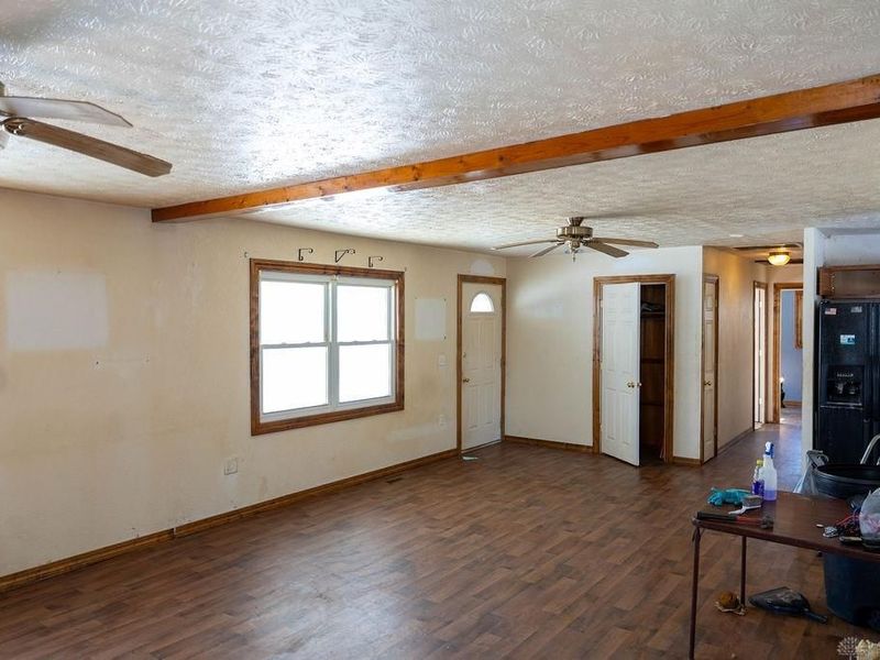 1122 Chalet Avenue, New Carlisle, OH 45344 Photo 5