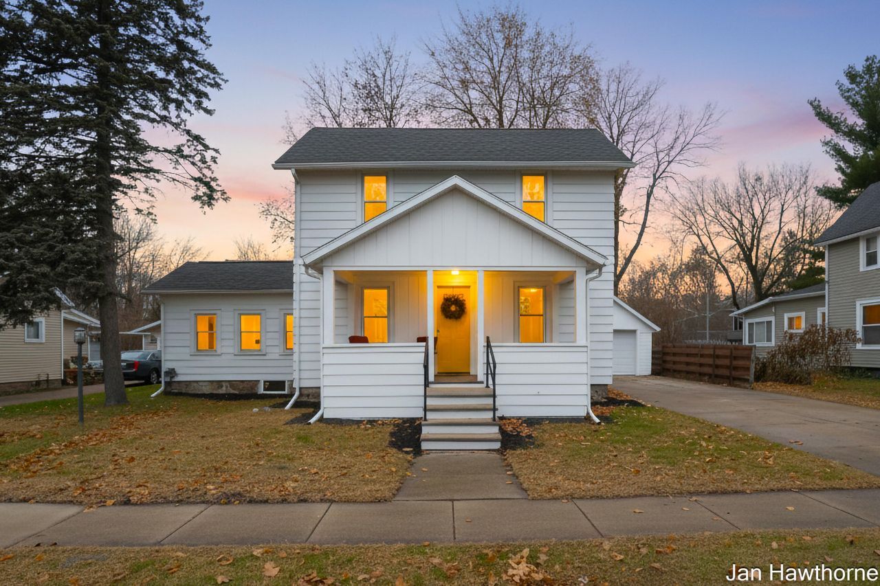 403 W Mill Street, Hastings, MI 49058 Main Photo