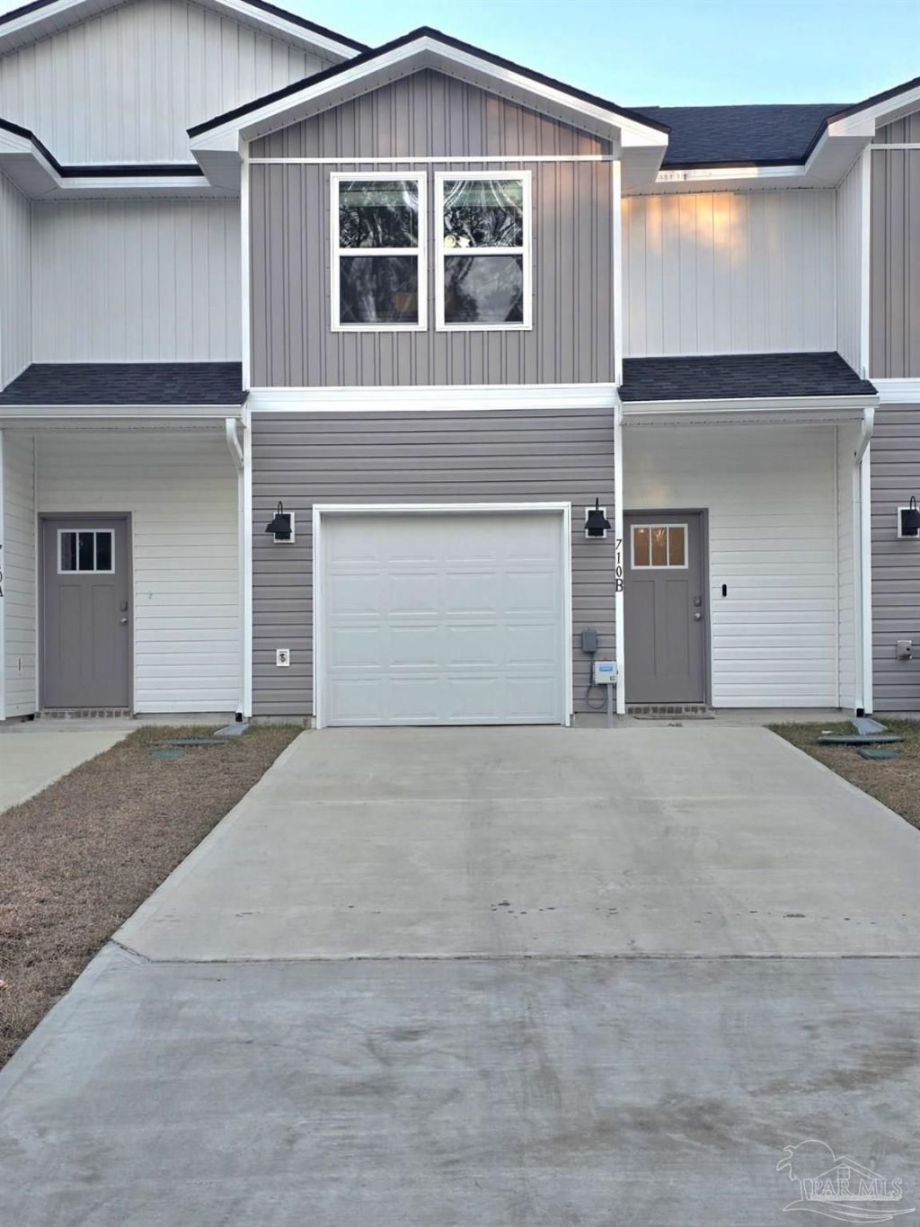 710-b Giese Ln, Pensacola, FL 32506 Main Photo