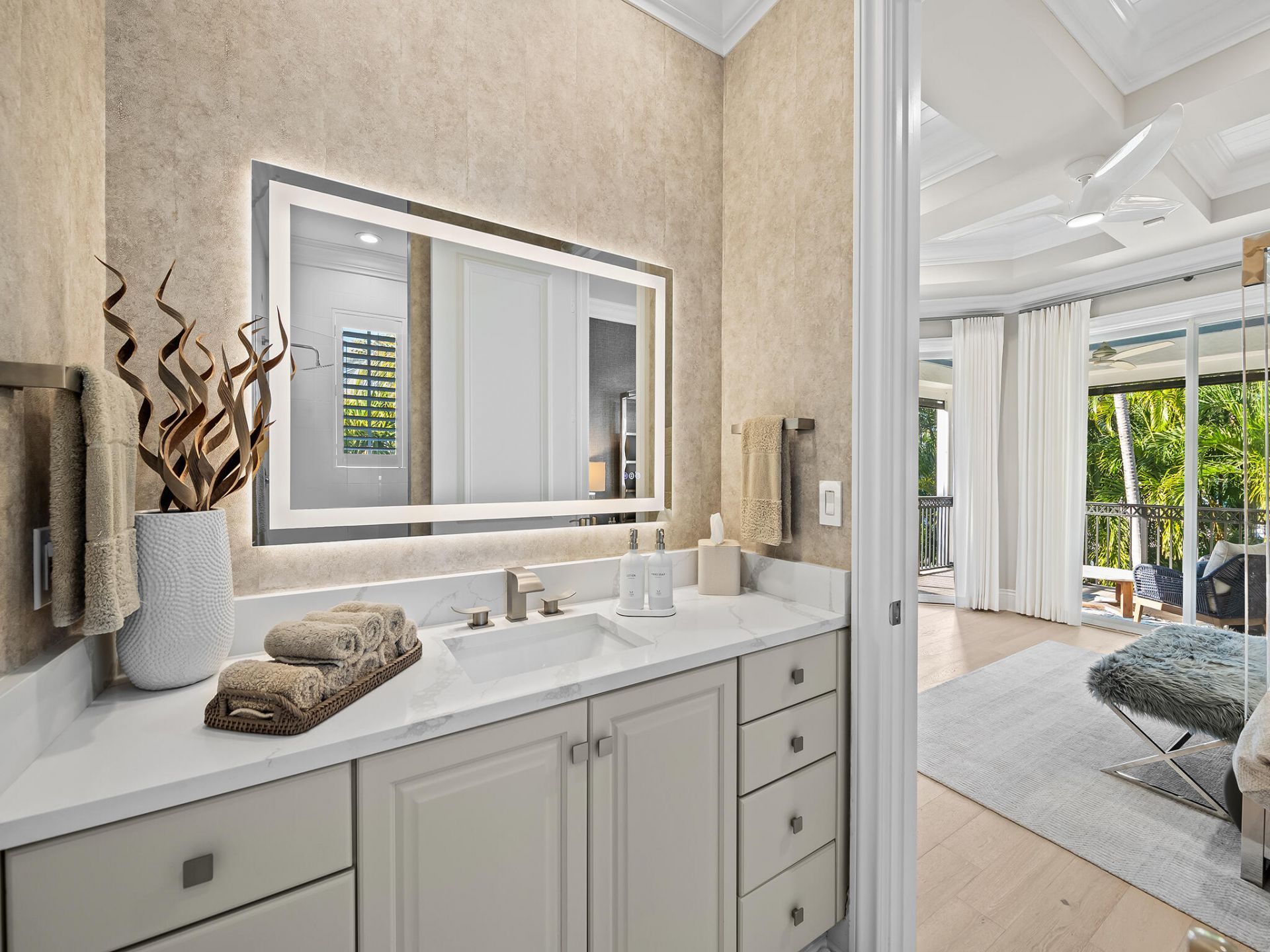 1025 Vista Del Mar Drive N, Delray Beach, FL 33483 Photo