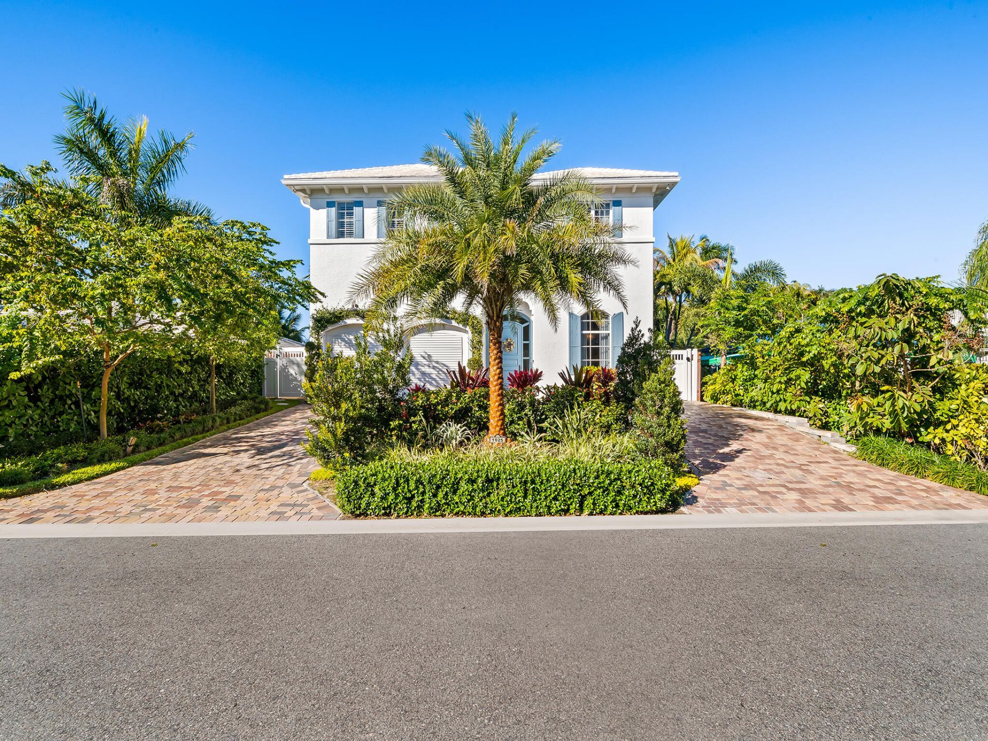 1025 Vista Del Mar Drive N, Delray Beach, FL 33483 Photo