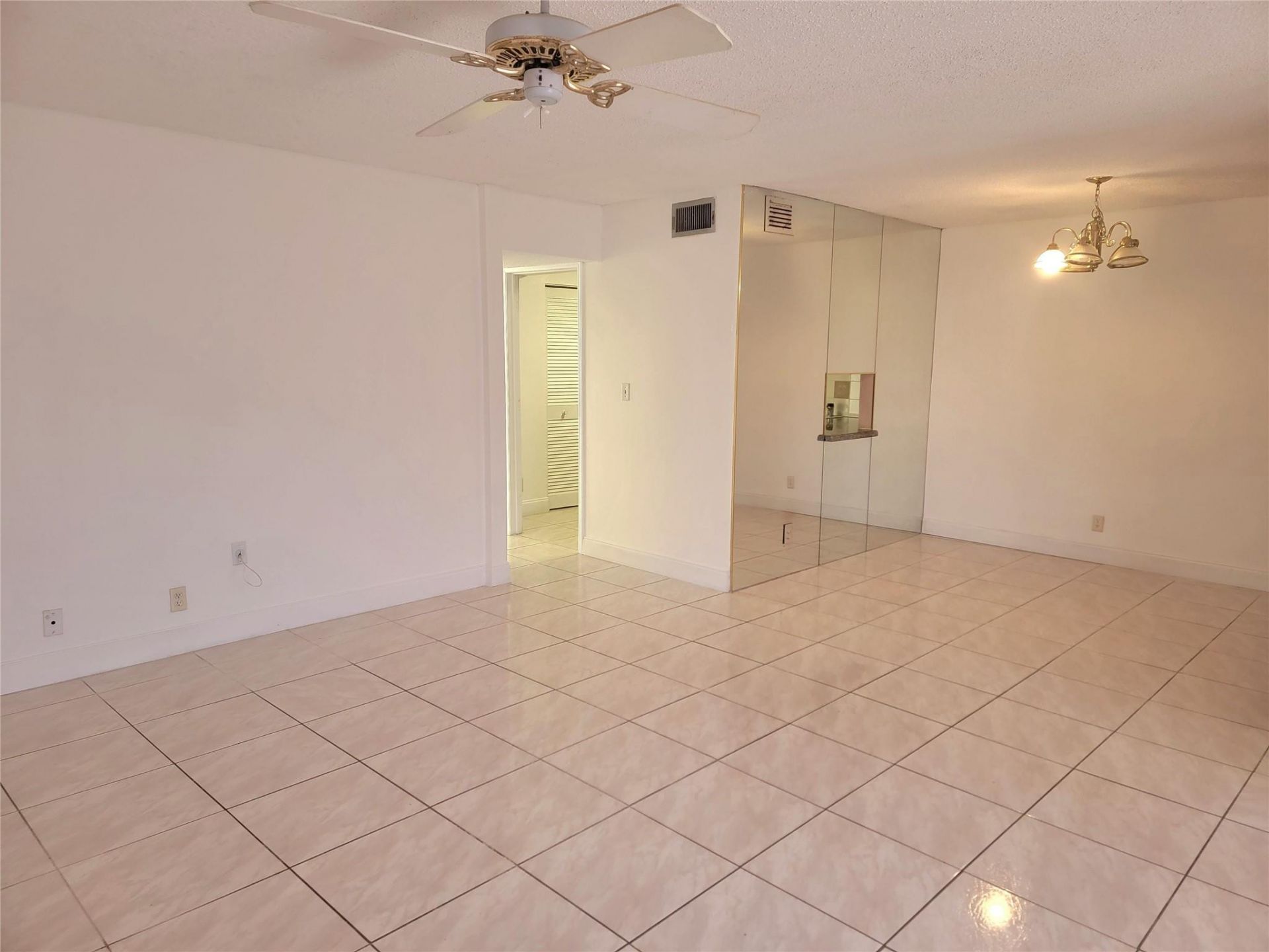 2309 SW 81st Terrace, Unit 5, North Lauderdale, FL 33068 Photo