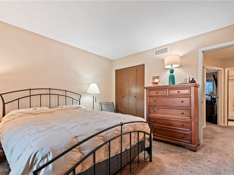 700 Lakeview Drive, Cortland, OH 44410 Photo 19