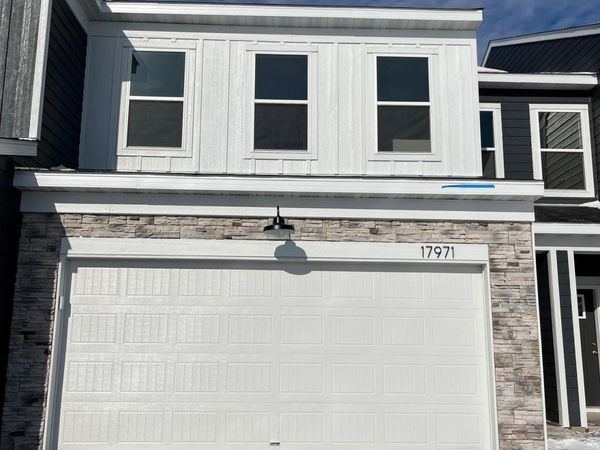 17971 Genoa Drive, Lakeville, MN 55044