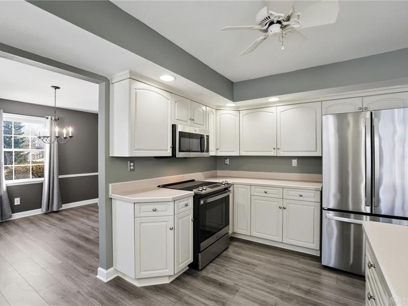 6808 Saint Laurent Circle, Washington Township, OH 45459 Photo 14