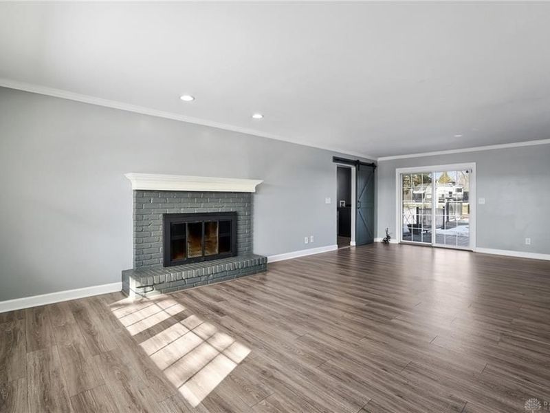 6808 Saint Laurent Circle, Washington Township, OH 45459 Photo 5