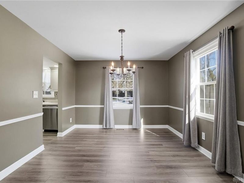 6808 Saint Laurent Circle, Washington Township, OH 45459 Photo 8