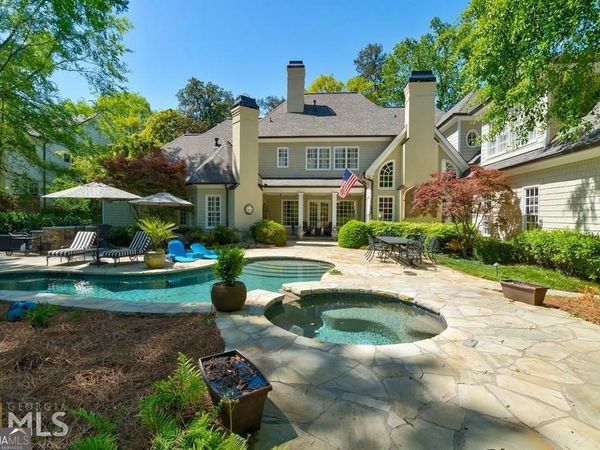 4037 Wieuca Road NE, Atlanta, GA 30342