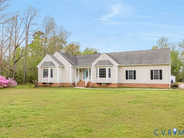 5629 W Quaker Road, Disputanta, VA 23842