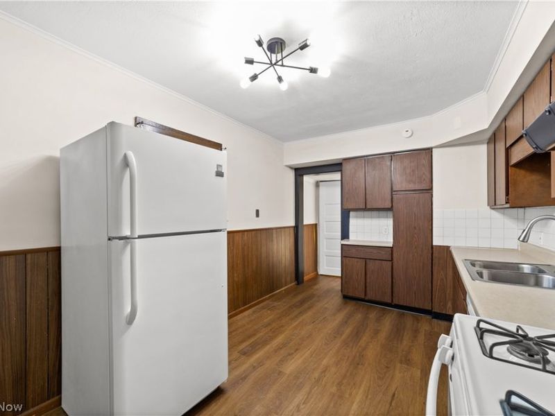 3313 W 111th Street, Cleveland, OH 44111 Photo 13