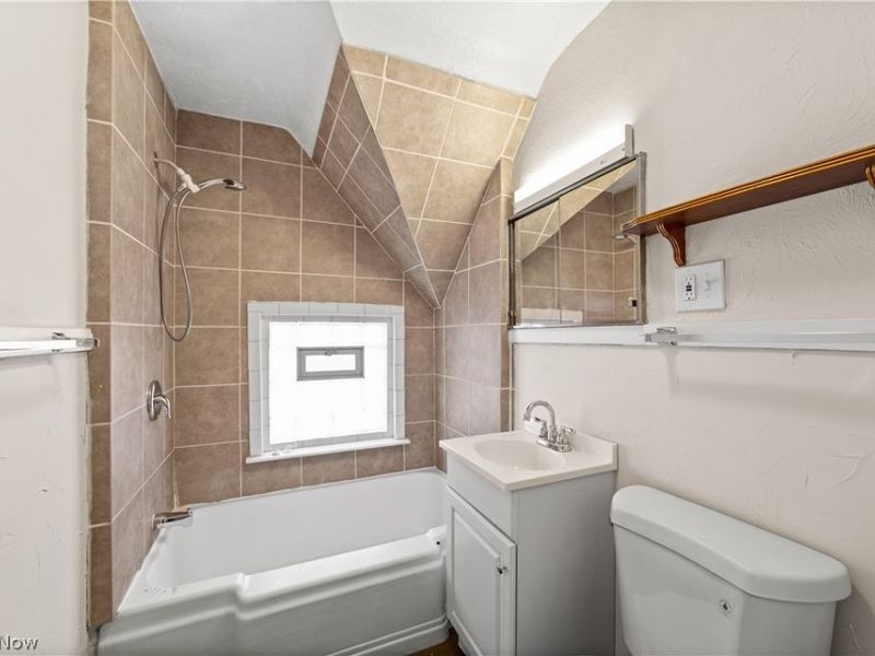 3313 W 111th Street, Cleveland, OH 44111 Photo 21