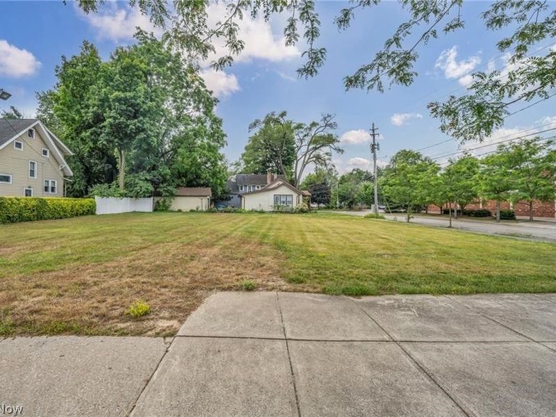 27693 Butternut Ridge, North Olmsted, OH 44070 Photo 3