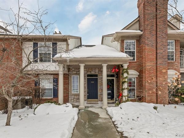 3462 Tremonte Cir N, Oakland Twp, MI 48306