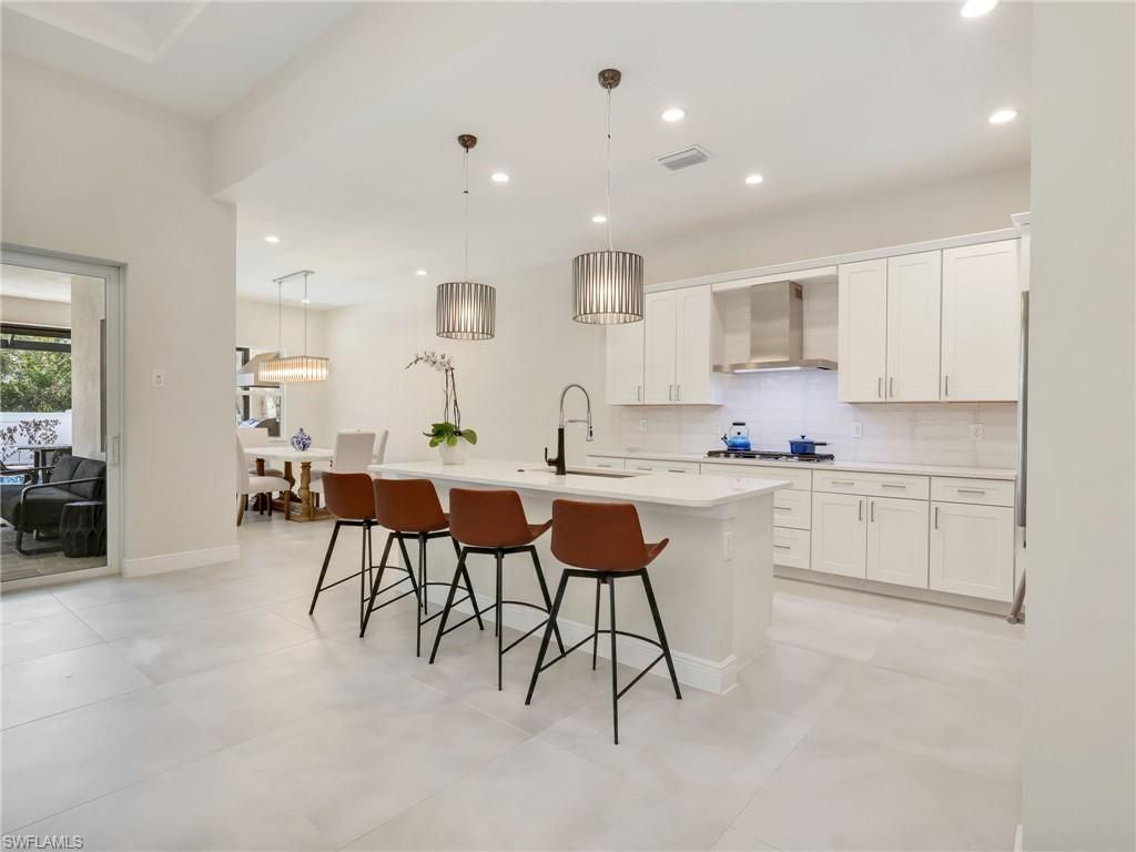 9252 Cayman Dr, Naples, FL 34114 Photo