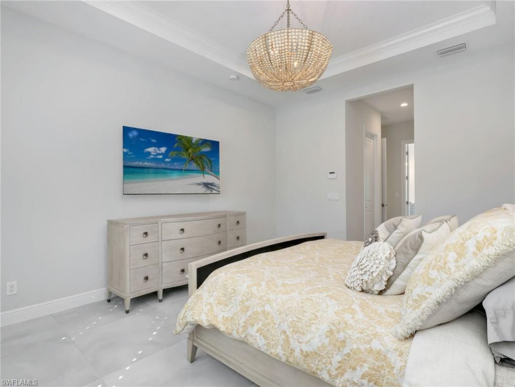 9252 Cayman Dr, Naples, FL 34114 Photo
