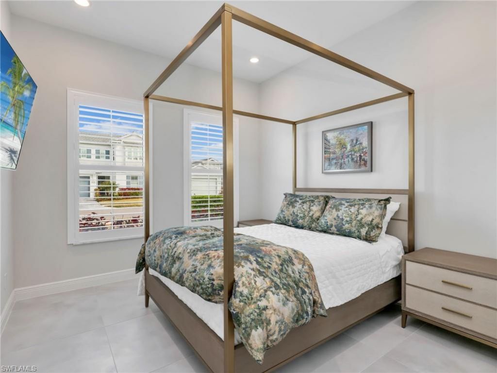9252 Cayman Dr, Naples, FL 34114 Photo