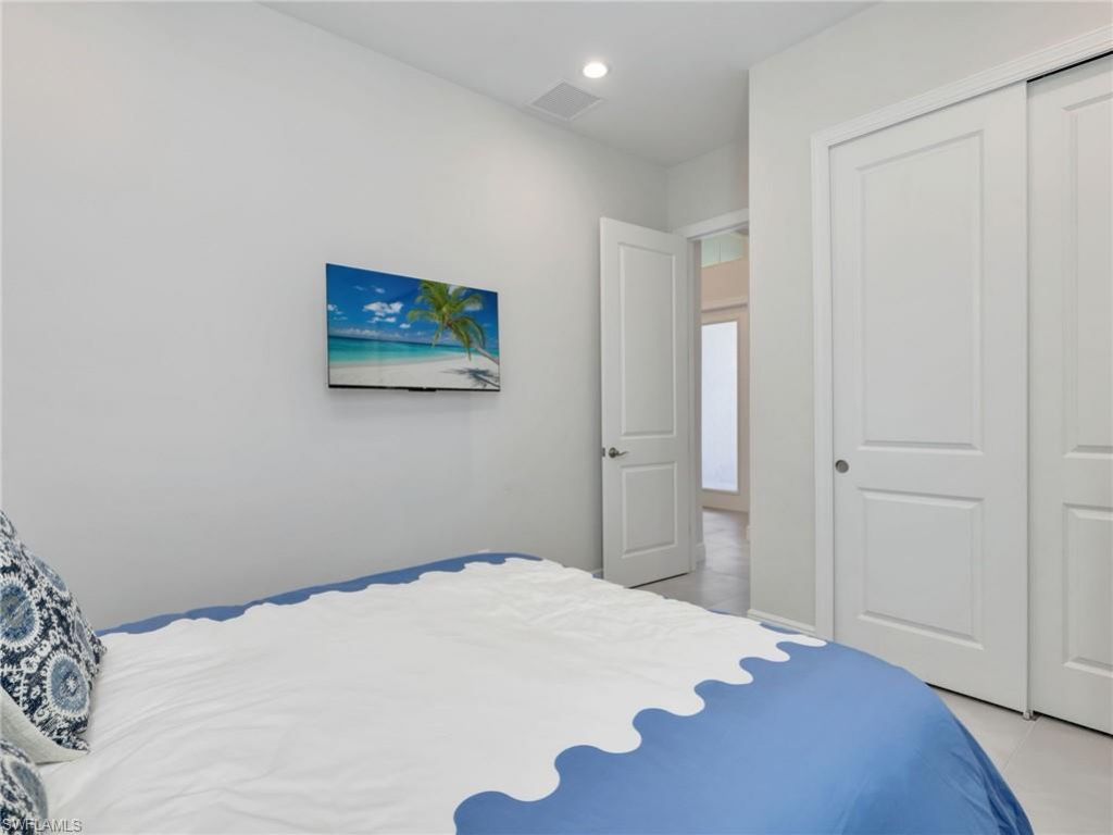 9252 Cayman Dr, Naples, FL 34114 Photo
