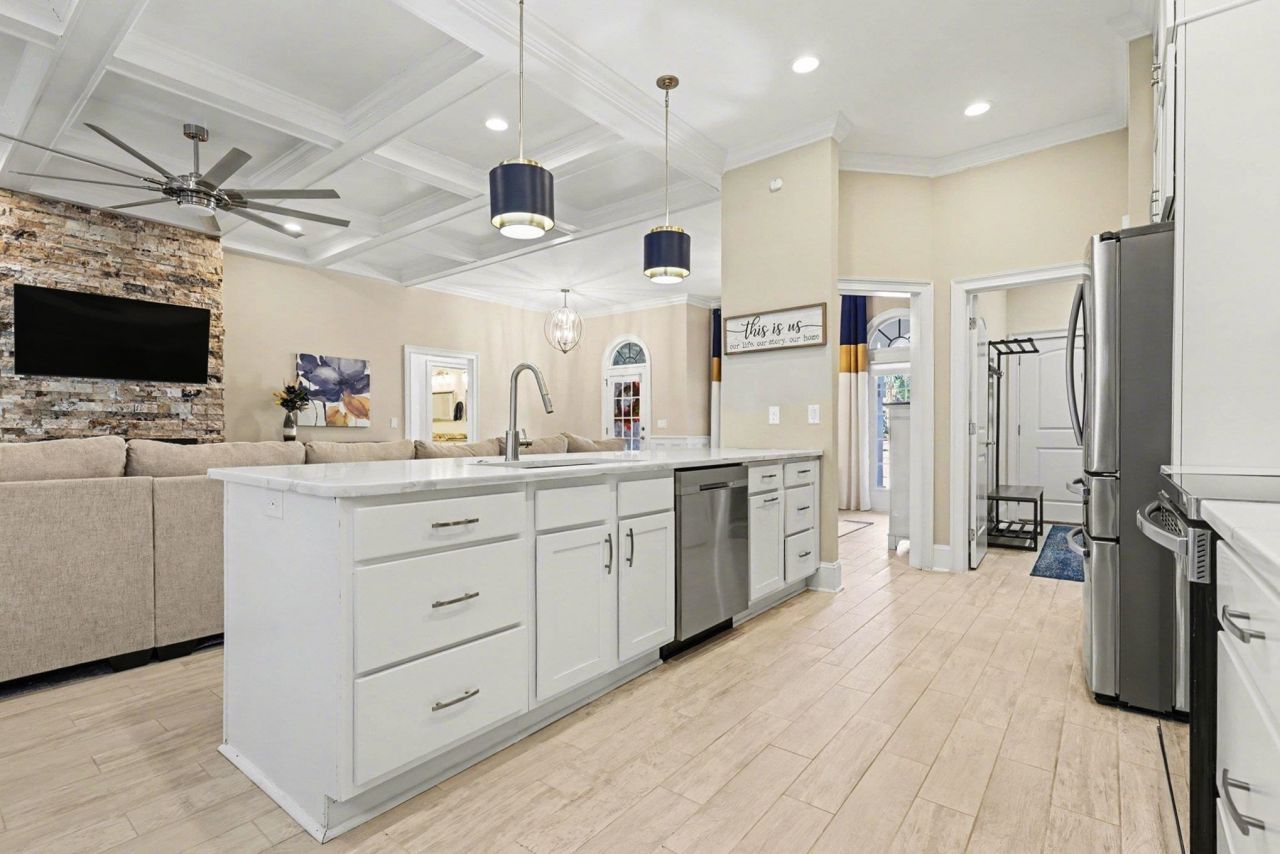 221 Waterfall Circle  Photo 12