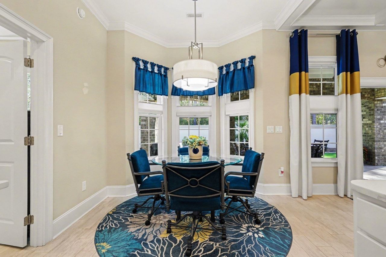 221 Waterfall Circle  Photo 15