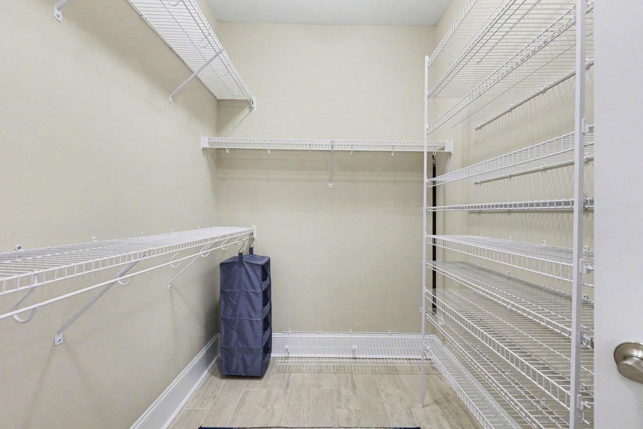 221 Waterfall Circle  Photo 23