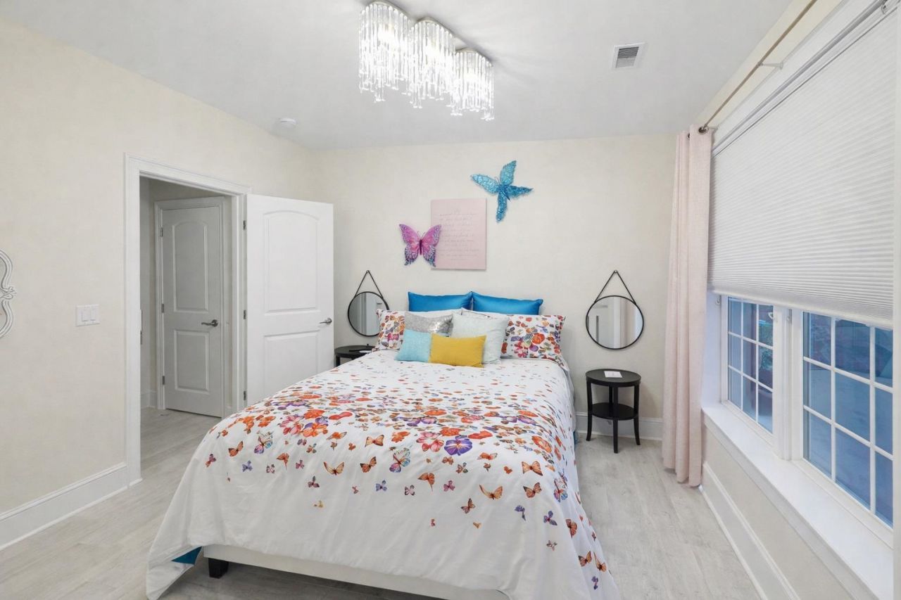 221 Waterfall Circle  Photo 29