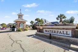 221 Waterfall Circle  photo 4