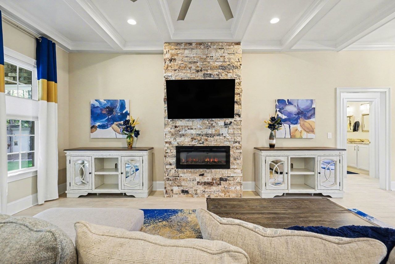 221 Waterfall Circle  Photo 8