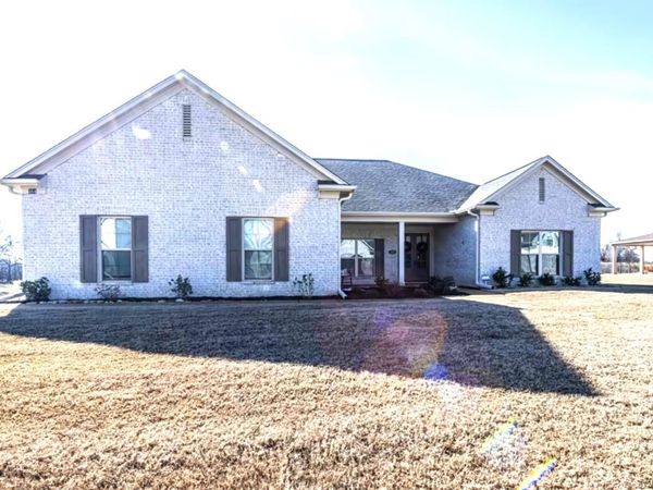 354 GEORGE ELLIS DR, Munford, TN 38058