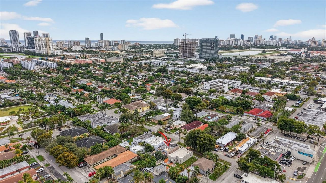 623 NE 4th St , Hallandale Beach, FL 33009 Photo