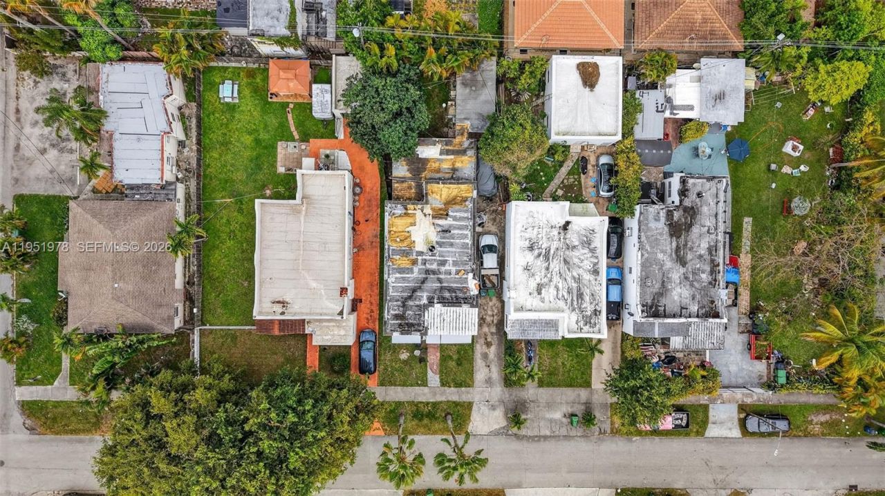 623 NE 4th St , Hallandale Beach, FL 33009 Photo