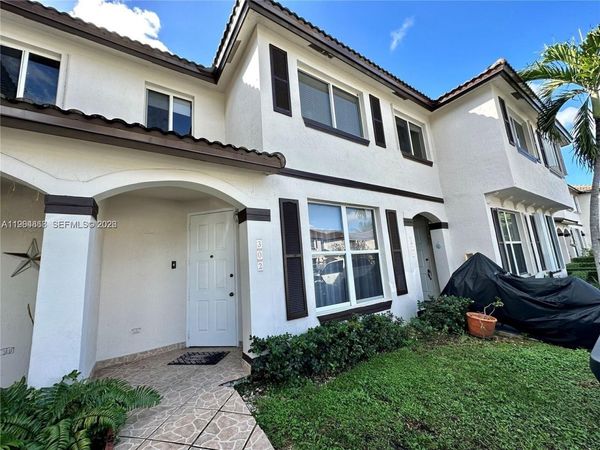 8715 SW 152nd Ave, Unit 302, Miami, FL 33193