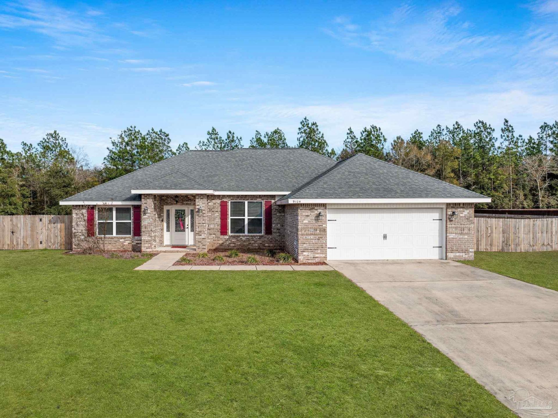 9104 Tara Cir, Milton, FL 32583 Main Photo