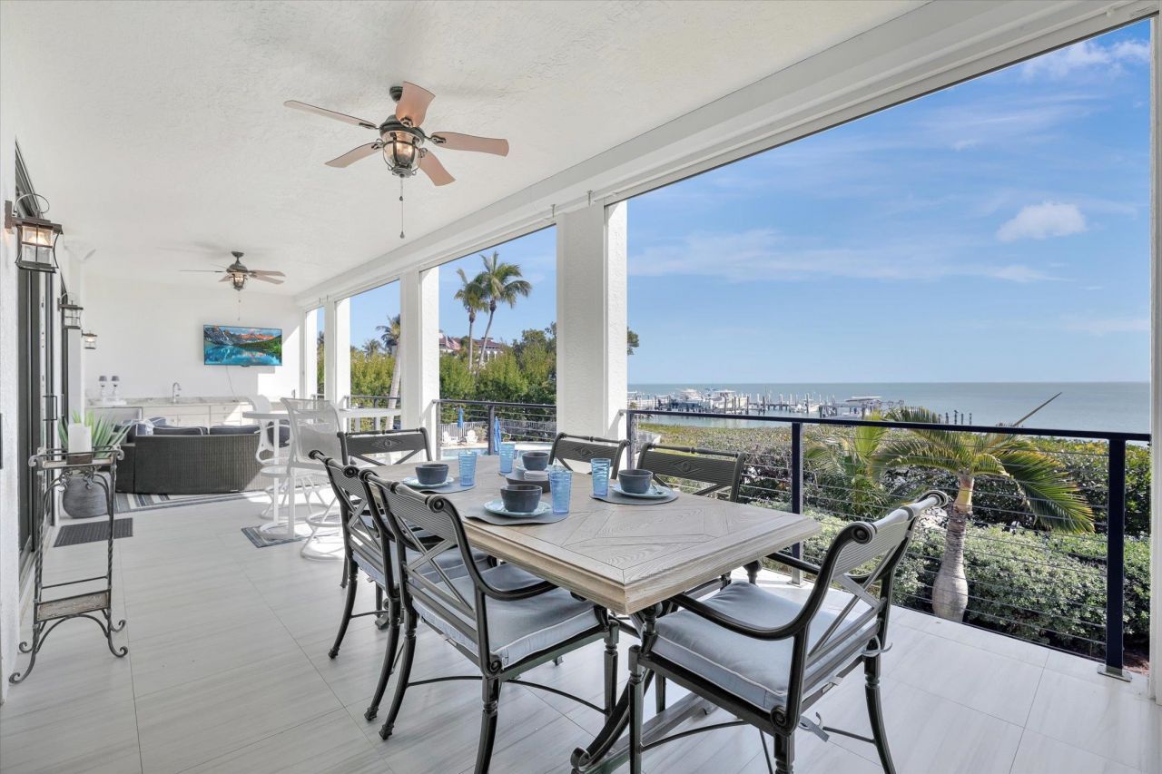 15067 Captiva Dr, Unit 2, Captiva, FL 33924 Photo