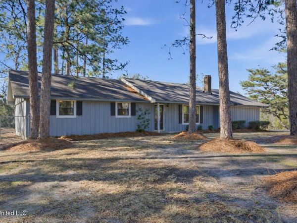 224 Hensarling Road, Petal, MS 39465