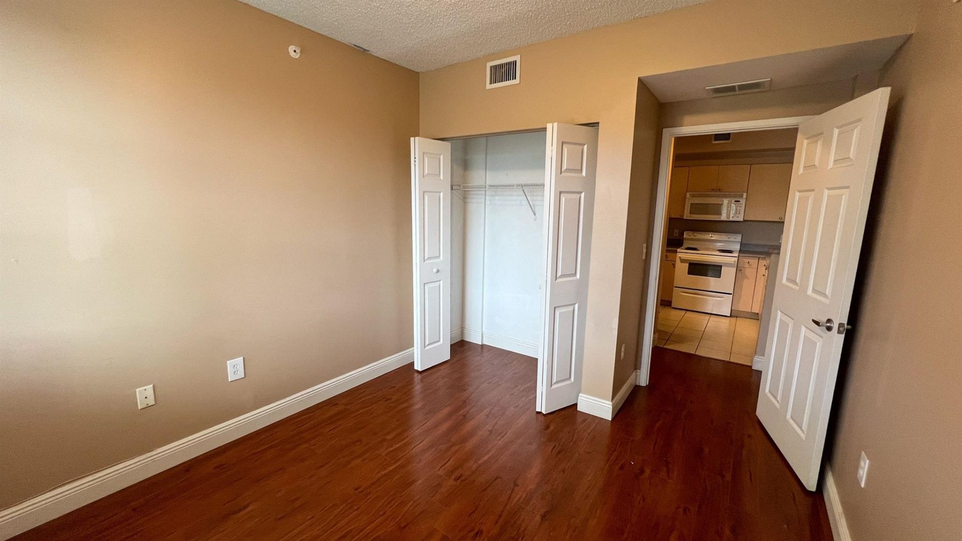 7950 N Nob Hill Road, Unit 203, Tamarac, FL 33321 Photo