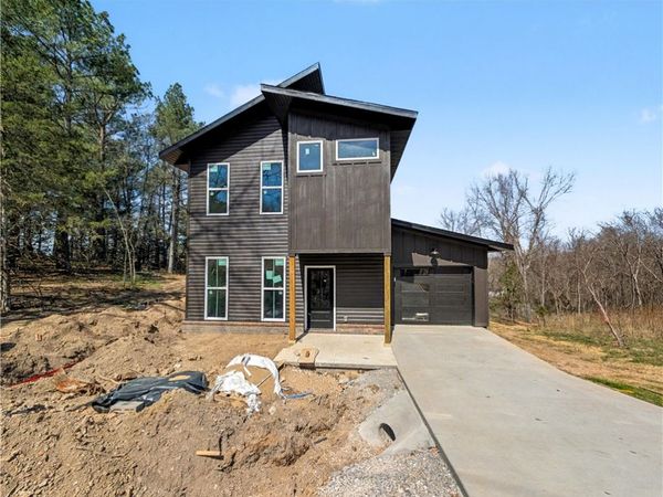 11 Cromarty Drive, Bella Vista, AR 72715