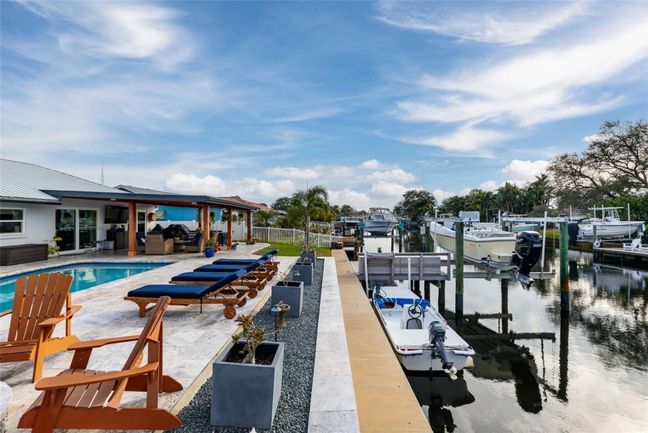 120 97th Avenue Ne, Saint Petersburg, FL 33702 Photo