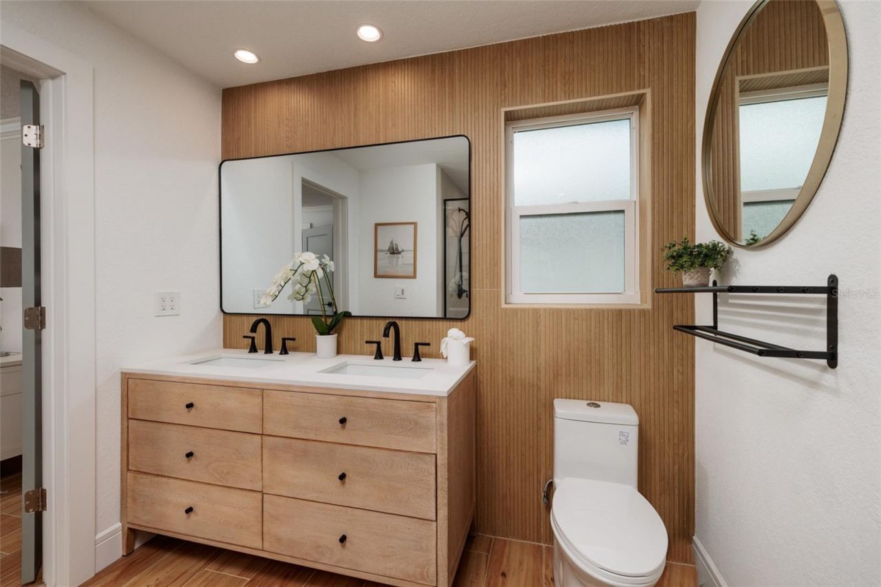 120 97th Avenue Ne, Saint Petersburg, FL 33702 Photo