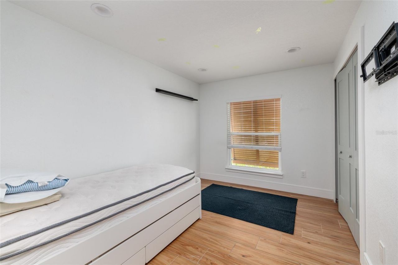 120 97th Avenue Ne, Saint Petersburg, FL 33702 Photo