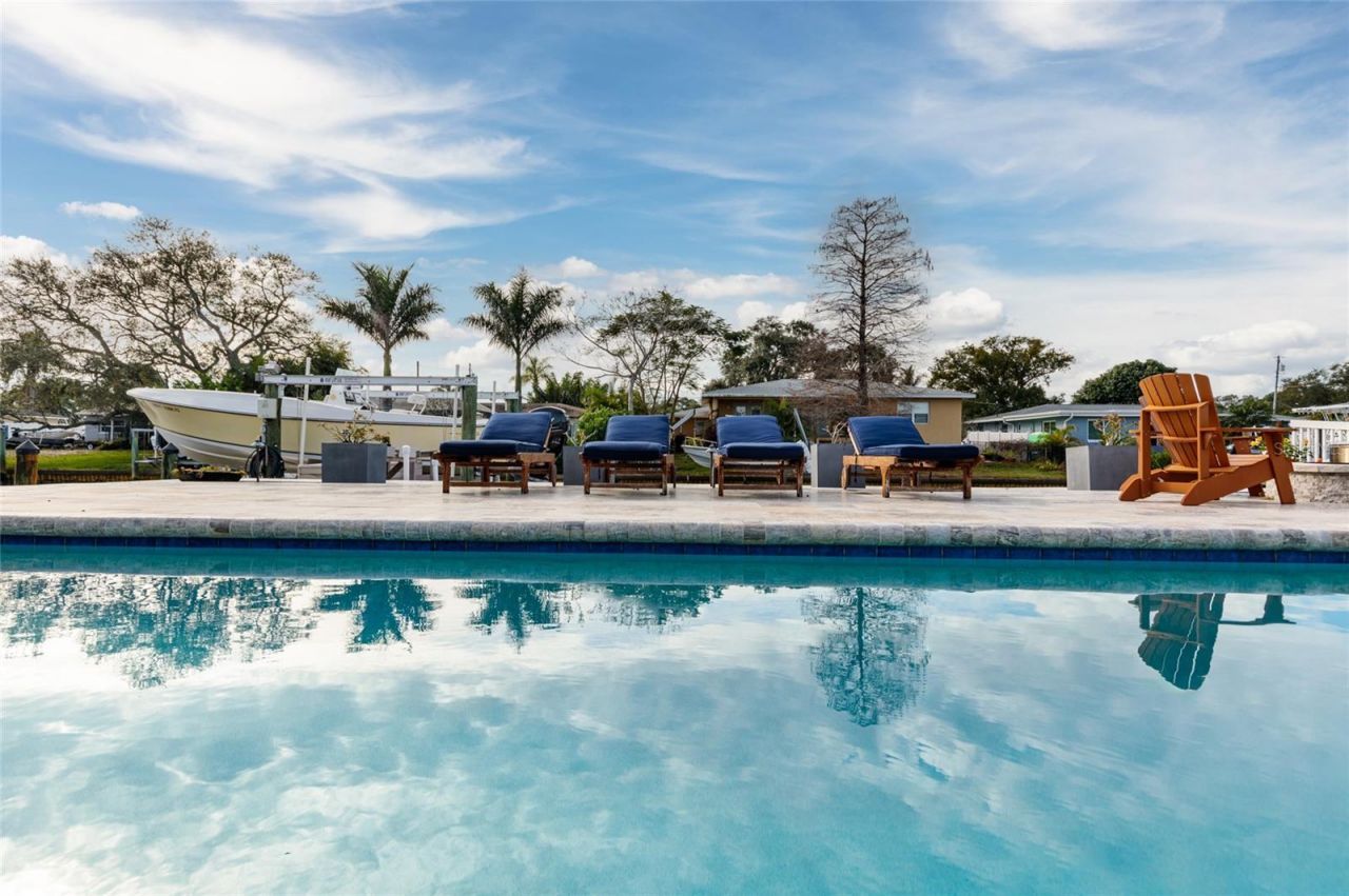 120 97th Avenue Ne, Saint Petersburg, FL 33702 Photo