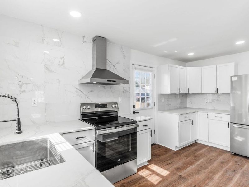 667 Maple Avenue, Newark, OH 43055 Photo 10