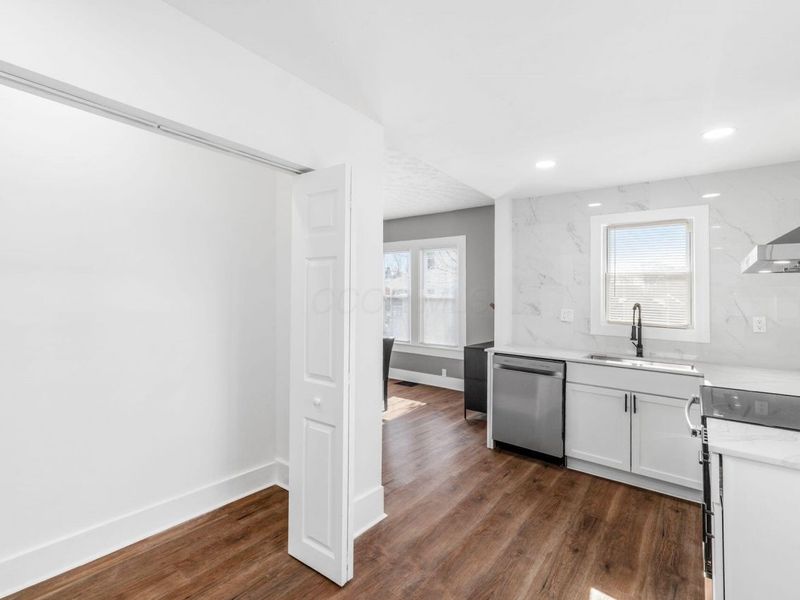 667 Maple Avenue, Newark, OH 43055 Photo 13