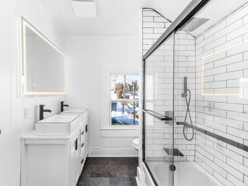 667 Maple Avenue, Newark, OH 43055 Photo 20