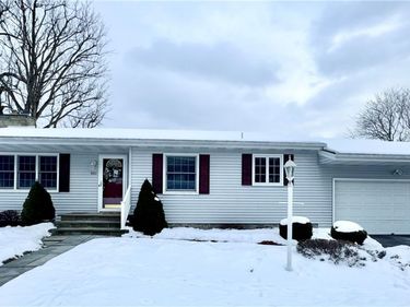 907 W Clinton Street, Elmira, NY 14905