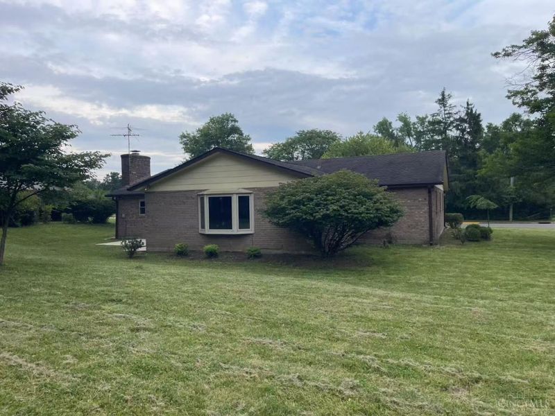 1020 Tollgate Drive, Oxford, OH 45056 Photo 3