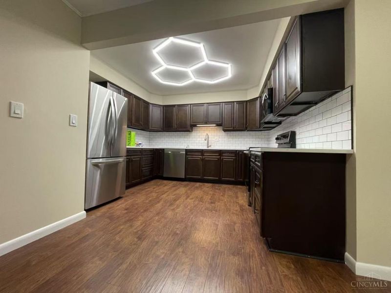 1020 Tollgate Drive, Oxford, OH 45056 Photo 8