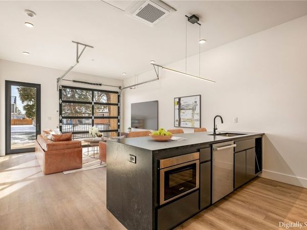 905 SE 4th Street, Unit 112, Bentonville, AR 72712