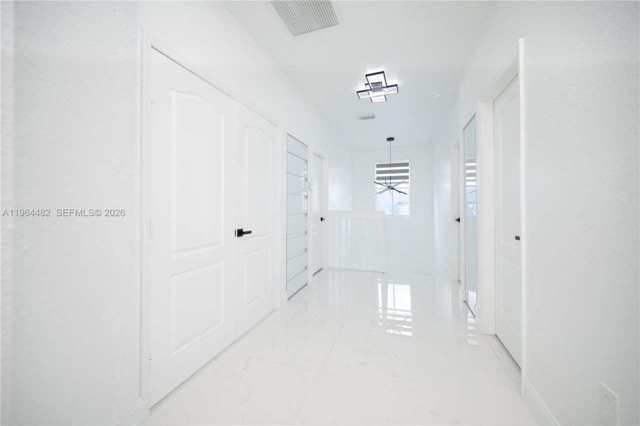 9260 SW 153rd Psge, Miami, FL 33196 Photo