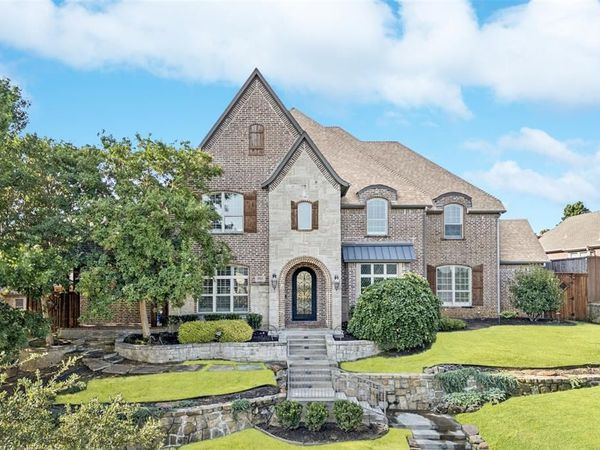 2624 Sir Gawain Lane, Lewisville, TX 75056